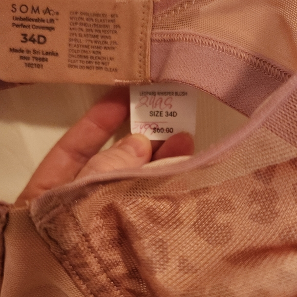 SOMA -- NWT - 34D no padding blush-colored bra - Picture 3 of 3